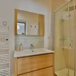Superb - Cozy 10 Min From Downtown
