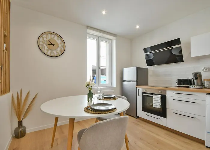 Superb - Cozy 10 Min From Downtown
