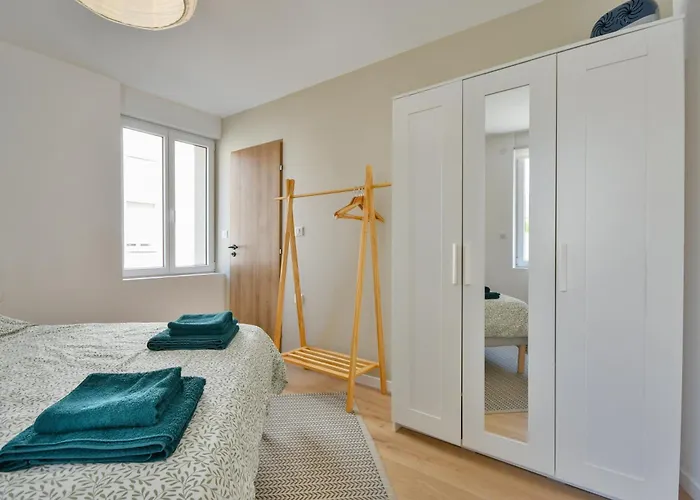 Lägenhet Superb - Cozy 10 Min From Downtown *