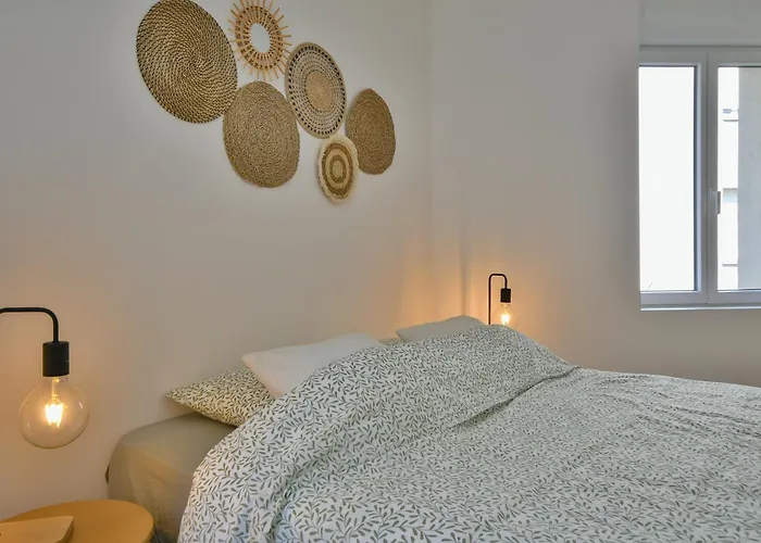 Superb - Cozy 10 Min From Downtown Lägenhet